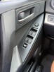 Mazda 2 1,6 benzyna ładna zarejestrowana - 11