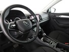 Škoda Karoq lift DSG navi klima auto kamera i czujniki parkowania - 14