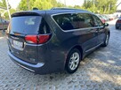 Chrysler Pacifica - 5