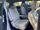 Chrysler Pacifica - 13