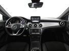 Mercedes CLA 180 automat full LED skóra/alcantara szyberdach navi klima auto kamera i c - 15