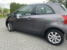 Sprzedam toyotę yaris 1.4 diesel - 6