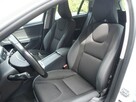Volvo V60 2,0D Xenon Navi Alu Klimatronik Opłacony D4 VIP Gwarancja - 11