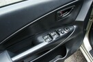 Hyundai Tucson 2.0 E 150 KM 4X4 Ful Opcja - 9