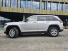 Jeep Grand Cherokee - 12