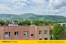 Mieszkanie 3 pokojowe z balkonem w niskim bloku. - 8