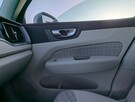 XC 60 B4 Bogate Wyposażenie, nietuzinkowe wnętrze - 16