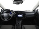 Toyota Auris HEV navi klima auto grzane fotele kamera i czujniki parkowania - 15