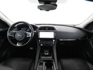 Jaguar F-PACE 25d Automat AWD R-Sport Panorama Navi ACC Grzana Skóra Virtual Kamera - 15