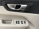 Volvo XC 60 B4 B Plus Dark Aut - 13