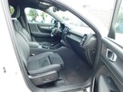 Volvo XC 40 2.0B3 BEZWYPADKOWY Black Edition Model 2024r - 8