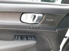Volvo XC 40 2.0B3 BEZWYPADKOWY Black Edition Model 2024r - 12