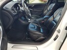 Volvo V40 2,0 D3 Automat Ocean Race Salon Polska Navi Skóry Zarejestr. Gwarancja - 10