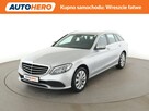 Mercedes C 180 lift automat full LED skóra/alcantara navi klima auto kamera i czujnik