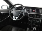 Volvo V40 full LED skóra/alcantara navi grzane fotele kamera i czujniki parkowan - 16