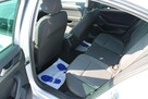 Volkswagen Passat ESSENCE  LED F-vat Salon Polska Gwarancja - 13