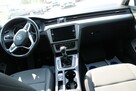 Volkswagen Passat ESSENCE  LED F-vat Salon Polska Gwarancja - 14