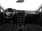 Volkswagen Tiguan 2.0 TDI Connect Climatronic Nawigacja Tempomat Grzane Fotele ParkPilot - 15