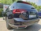 Volkswagen Passat Klimatronic 3-stref, Podgrz. fotele, Podgrz. szyba, Skóra/Alcantara - 9