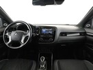 Mitsubishi Outlander PHEV automat 4x4 skóra 224KM hak navi kamera360 ACC BiLED - 15