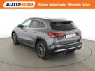 Mercedes GLA 250 phev amg line kamera grzane fotele ambient auto klima - 4