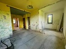 Dom z pompą ciepła, fotowoltaiką i dużym ogrodem – Kłomni - 10