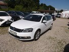 Volkswagen Passat - 2