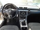 Volkswagen Passat - 12
