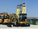 FABRYCZNIE NOWY CAT 302.7 CR