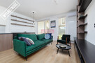 Do wejścia, ogródek, komunikacja miejska ENG