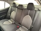 Toyota Camry 2.5 Hybrid Comfort CVT Sedan - 12