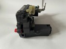 Zamek 13128116 drzwi tylne Opel Astra H hatchback - 6