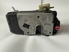 Zamek 13128116 drzwi tylne Opel Astra H hatchback - 4