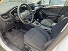 Ford Focus Titanium 1.0 EcoBoost mHEV 125 KM - 12