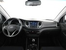 Hyundai Tucson 1.6 Benzyna Klimatyzacja Nawigacja Tempomat Grzane Fotele Kamera LED - 15