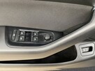 Volkswagen Passat 2.0 TDI Business DSG - 13