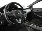 Mercedes CLA 180 automat panorama full LED navi klima auto grzane fotele czujniki parko - 14