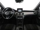 Mercedes CLA 180 automat panorama full LED navi klima auto grzane fotele czujniki parko - 15