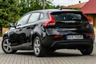 VOLVO V40 - 8