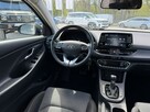 Hyundai i30 Fastback 1.5 T-GDi 7DCT 48V 160KM Smart Salon PL Serwis FV23% - 8