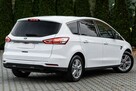 Ford S-Max - 13