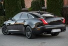 Jaguar XJ - 9