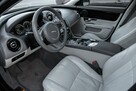 Jaguar XJ - 15