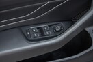 Volkswagen Passat - 16