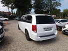 Dodge Grand Caravan - 9
