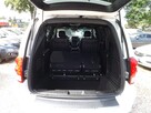 Dodge Grand Caravan - 11