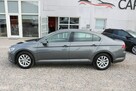Volkswagen Passat - 6