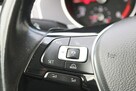 Volkswagen Passat - 12
