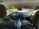 Toyota Prius 2.0 Hybrid AWD biała perła - 14