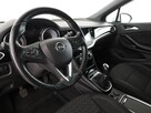 Opel Astra kamera grzane fotele auto klima navi manual - 14
